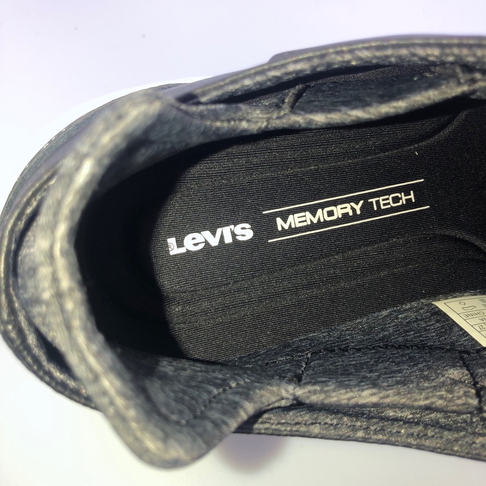 Levis Memory Tech - Picture 8 of 8